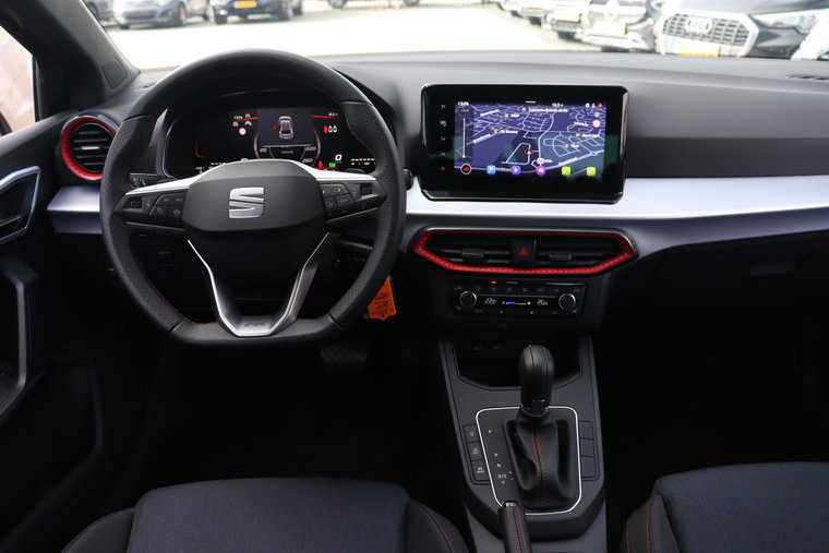 Vehicle Image 11