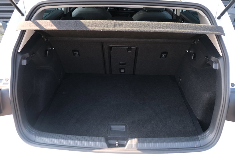 Vehicle Image 36
