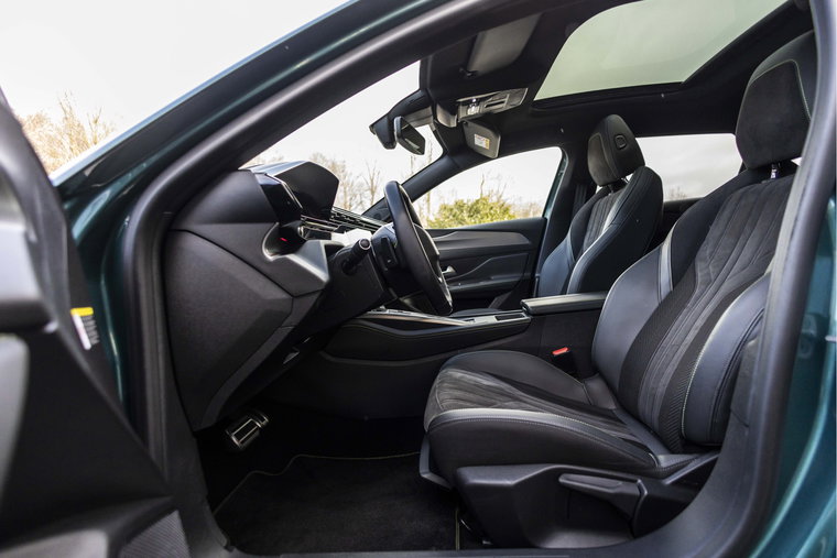 Vehicle Image 21