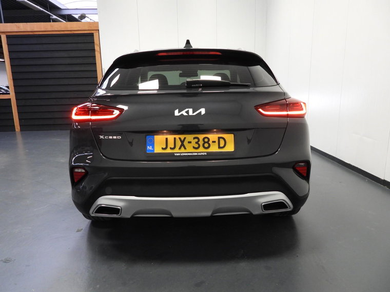 Vehicle Image 39