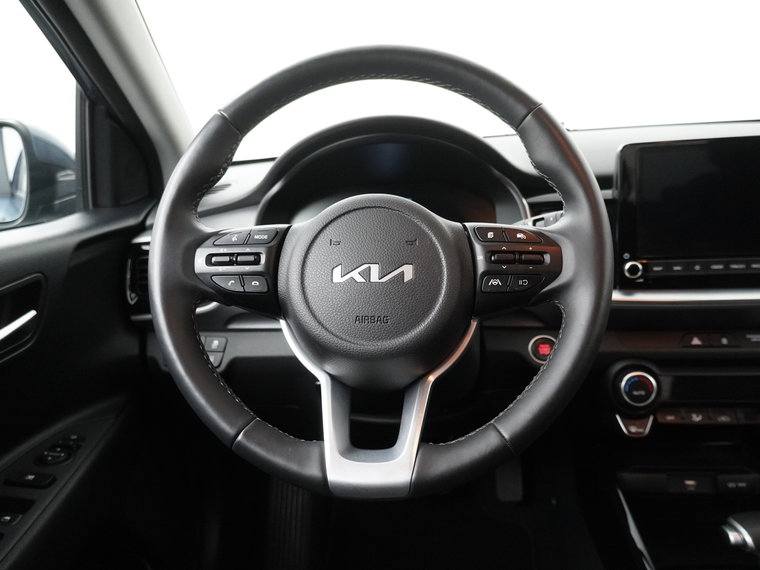 Vehicle Image 39