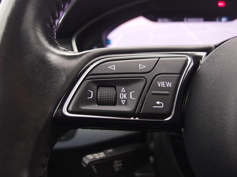 Vehicle Image 33