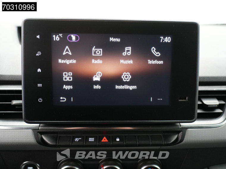Vehicle Image 16