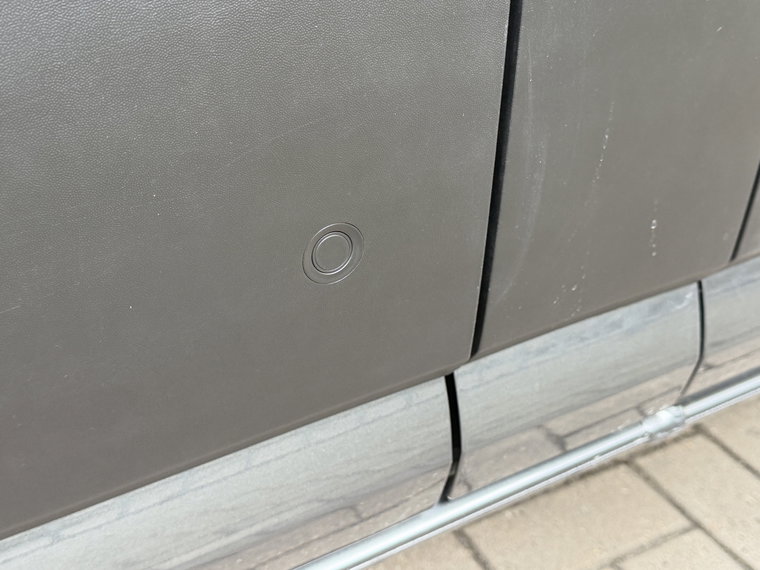 Vehicle Image 17