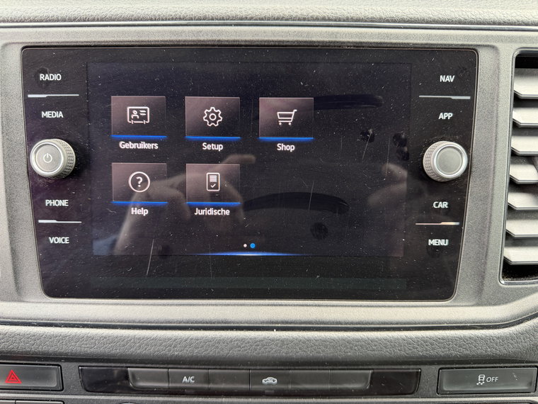 Vehicle Image 38