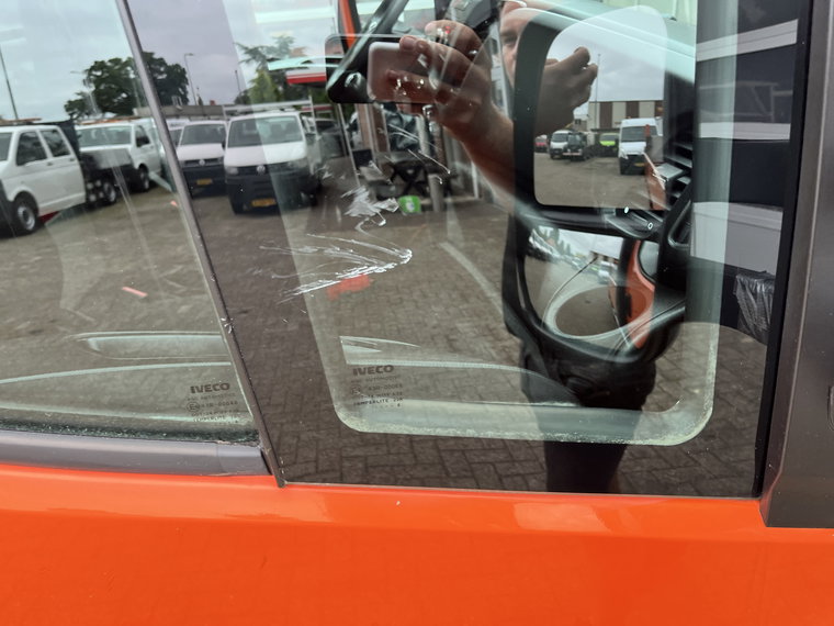 Vehicle Image 39