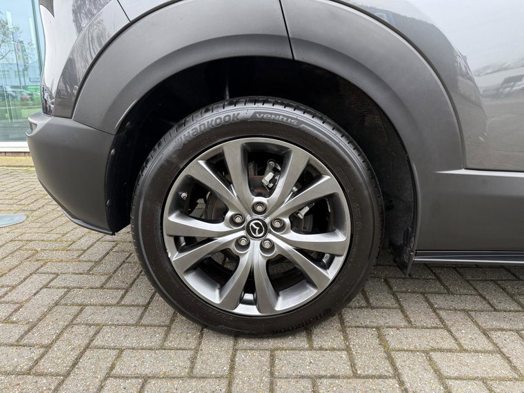 Vehicle Image 30