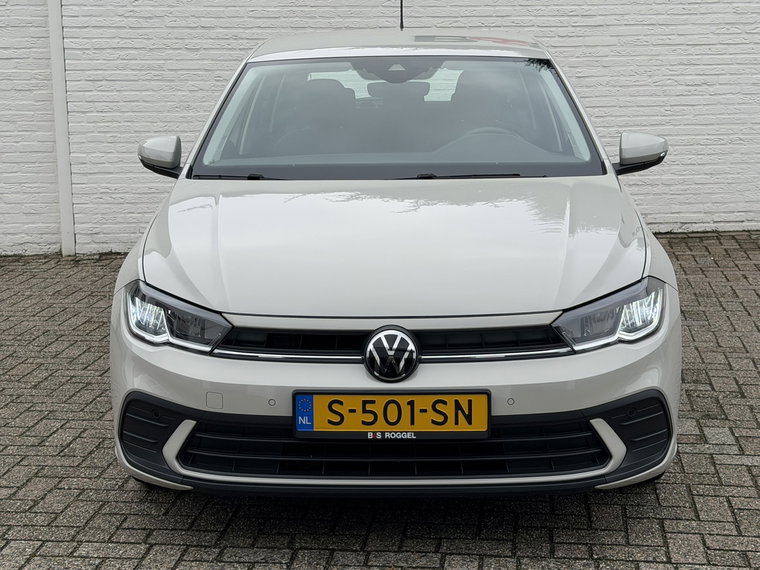 Vehicle Image 33
