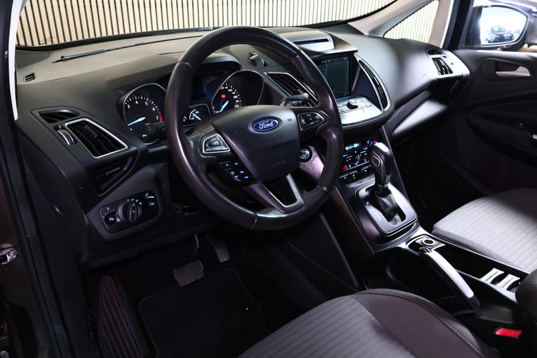 Vehicle Image 11