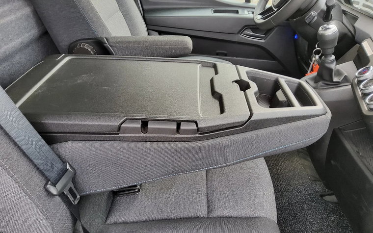 Vehicle Image 18