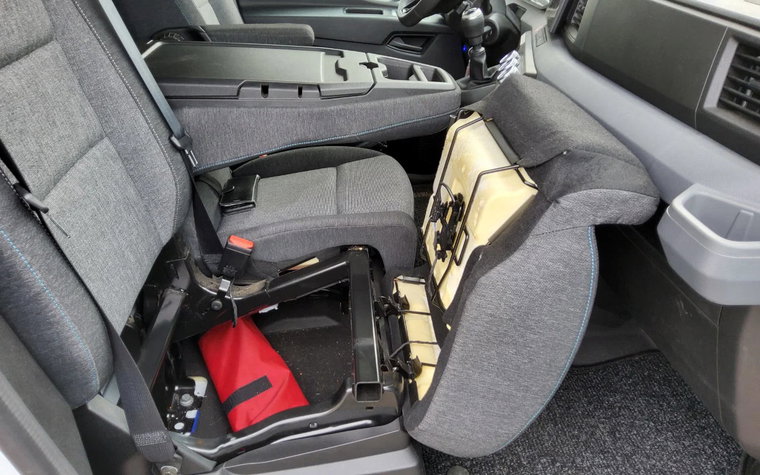 Vehicle Image 19