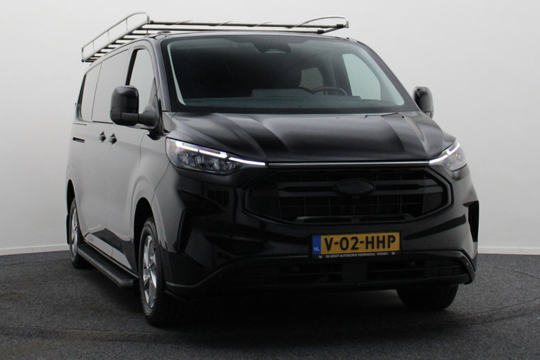 Vehicle Image 24