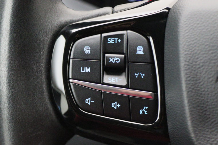 Vehicle Image 40