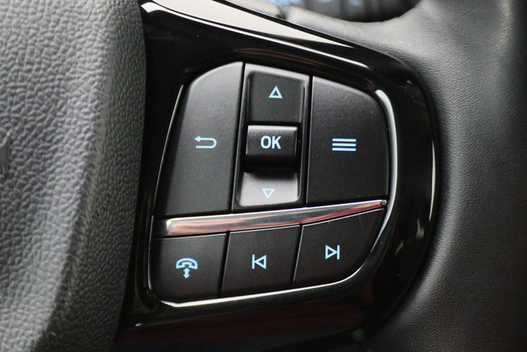 Vehicle Image 41