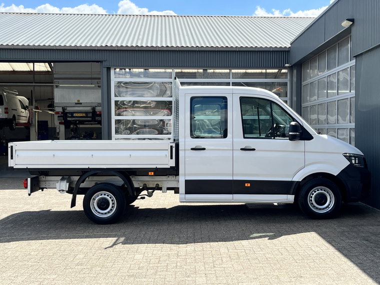 Vehicle Image 24