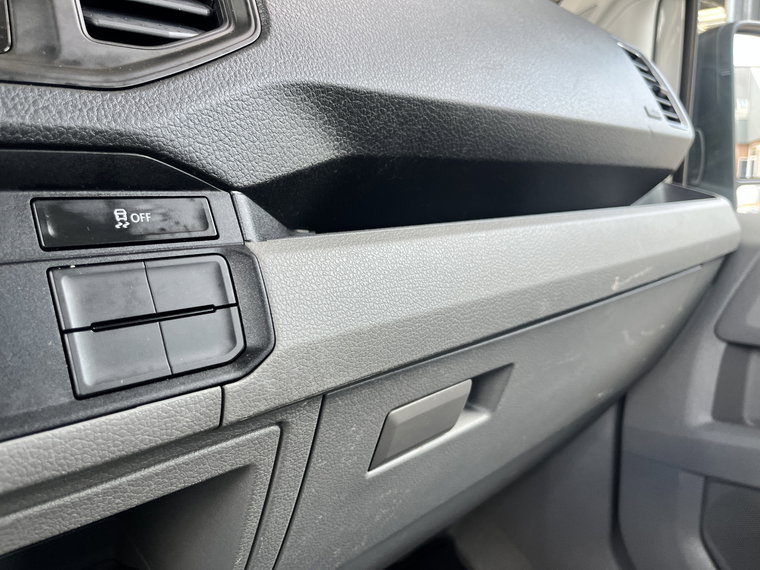 Vehicle Image 37