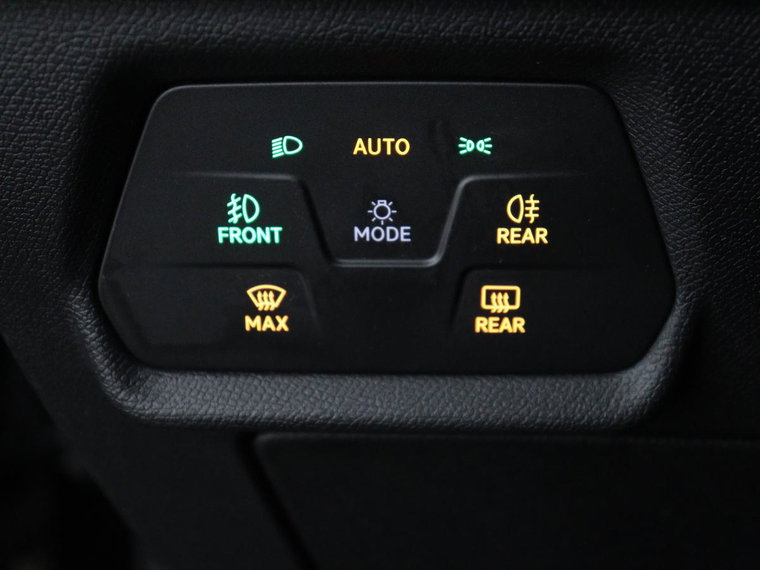 Vehicle Image 33