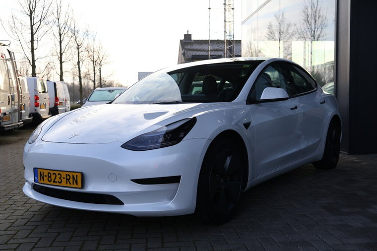 Vehicle Image 7