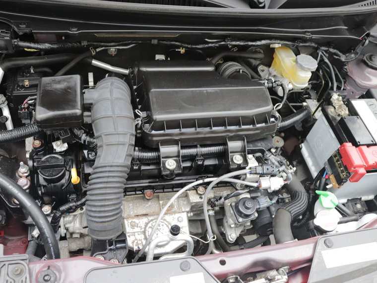 Vehicle Image 30