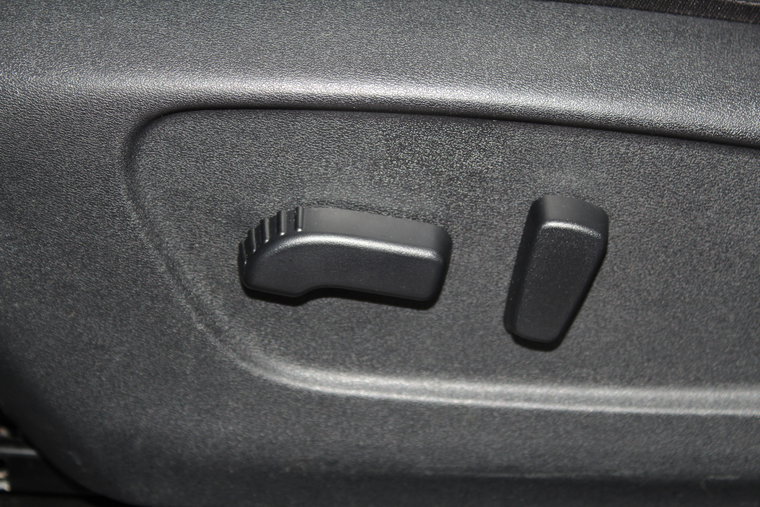 Vehicle Image 37