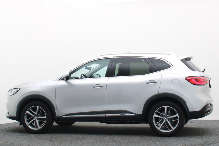 Vehicle Image 17
