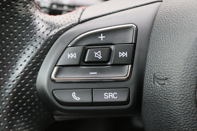 Vehicle Image 32
