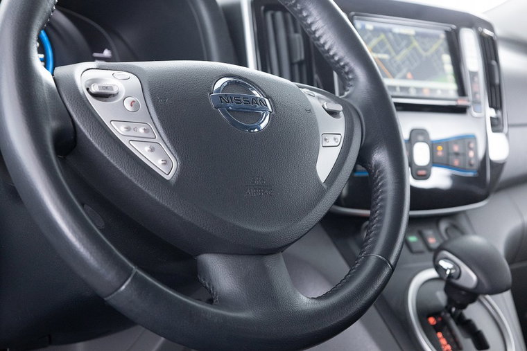 Vehicle Image 11