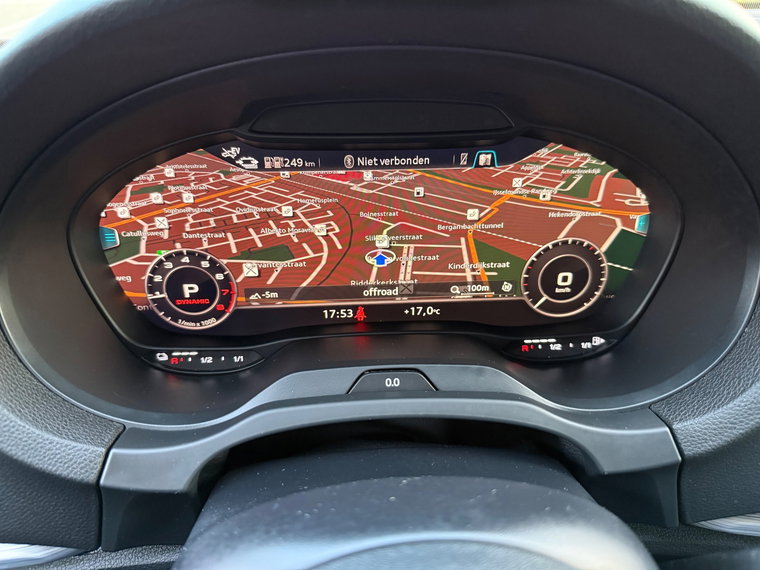 Vehicle Image 36