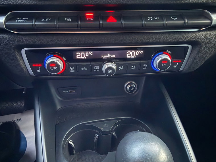 Vehicle Image 40