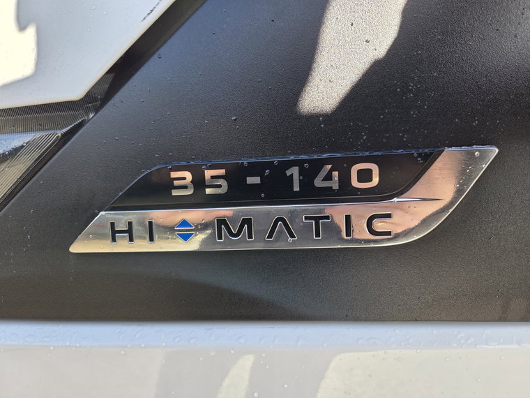 Vehicle Image 24