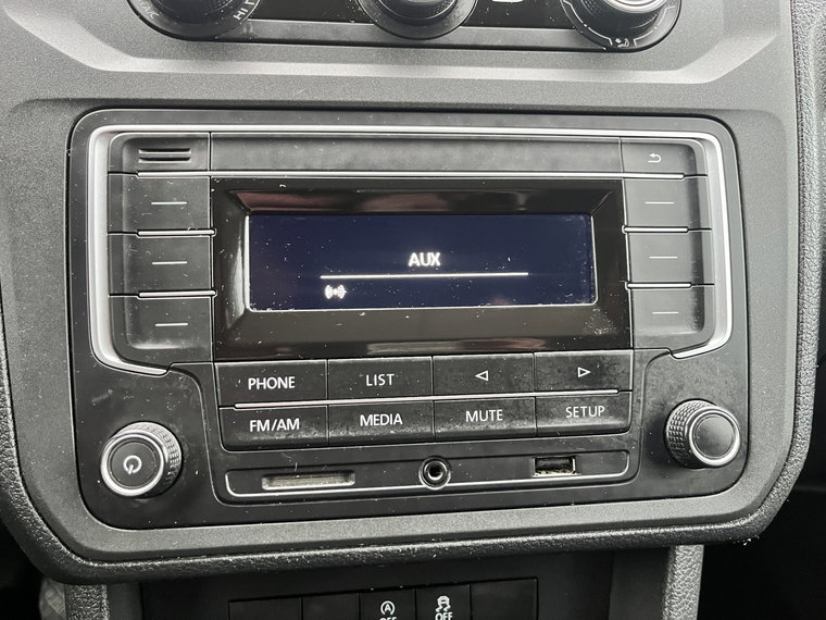 Vehicle Image 29