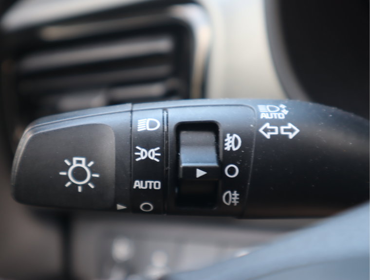 Vehicle Image 28