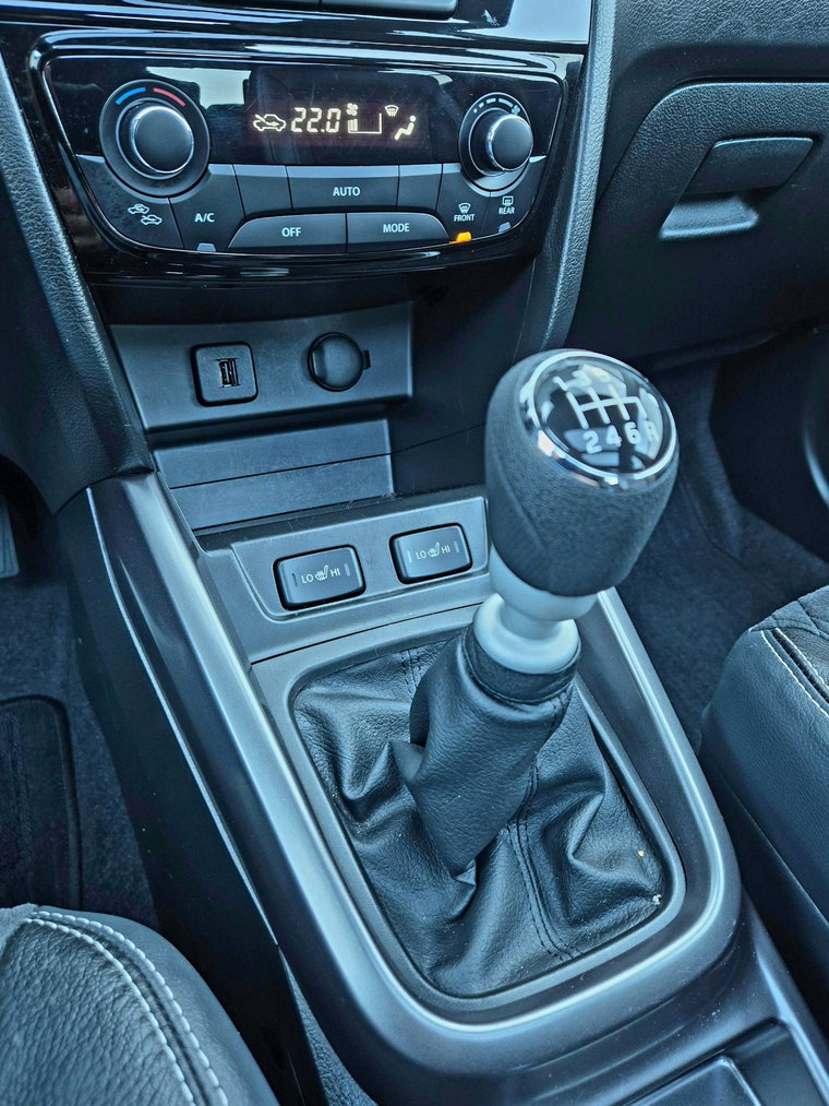 Vehicle Image 30