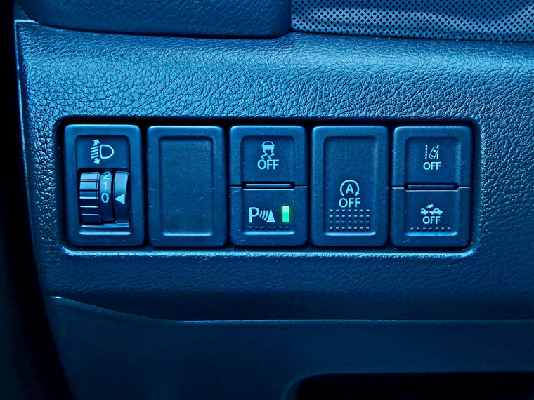 Vehicle Image 38