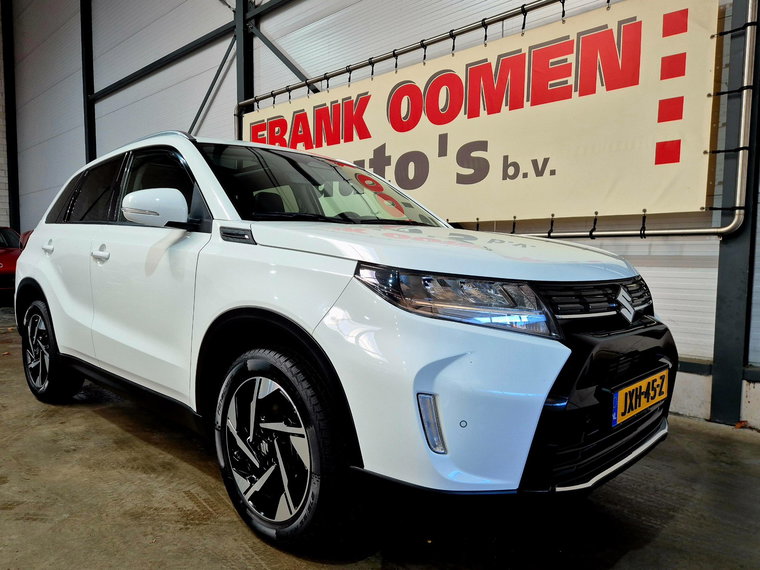 Vehicle Image 8
