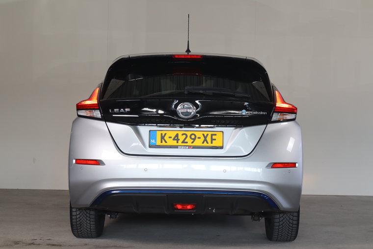 Vehicle Image 40