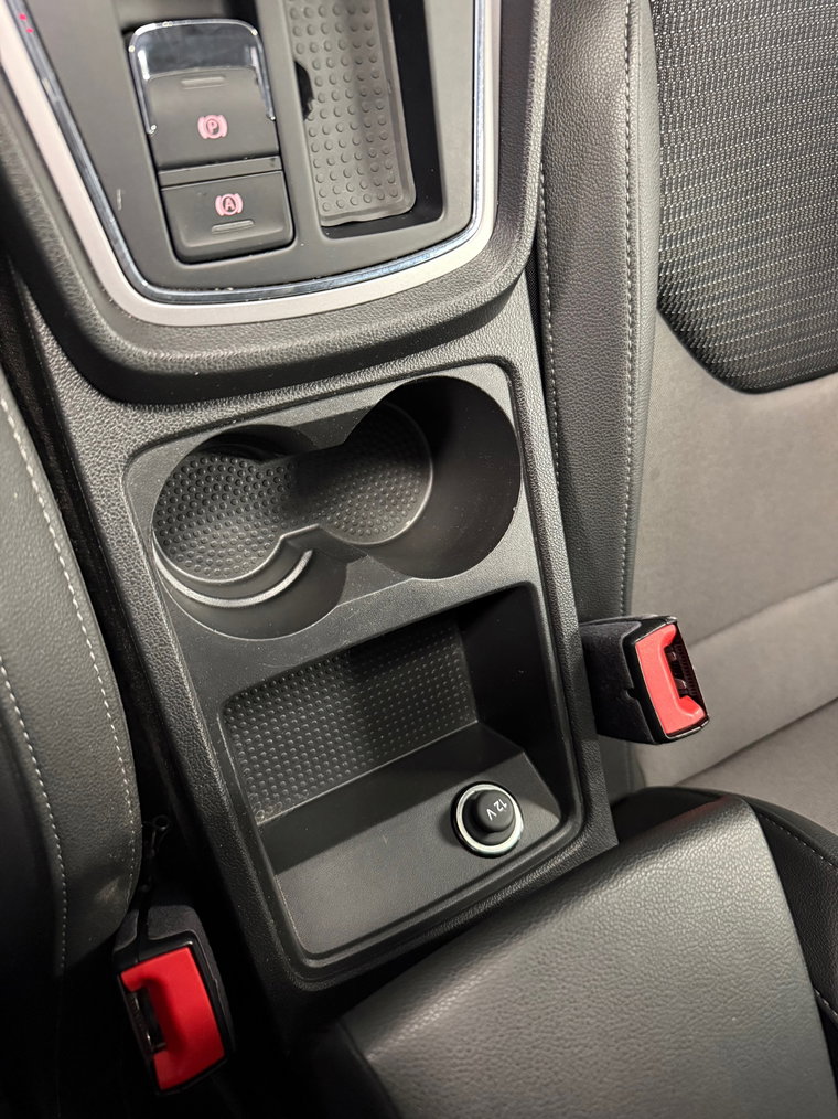 Vehicle Image 46