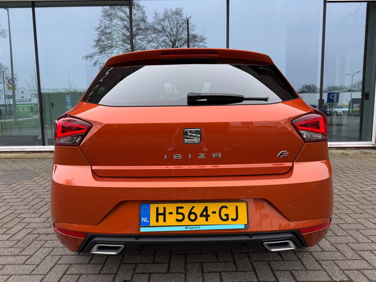 Vehicle Image 29