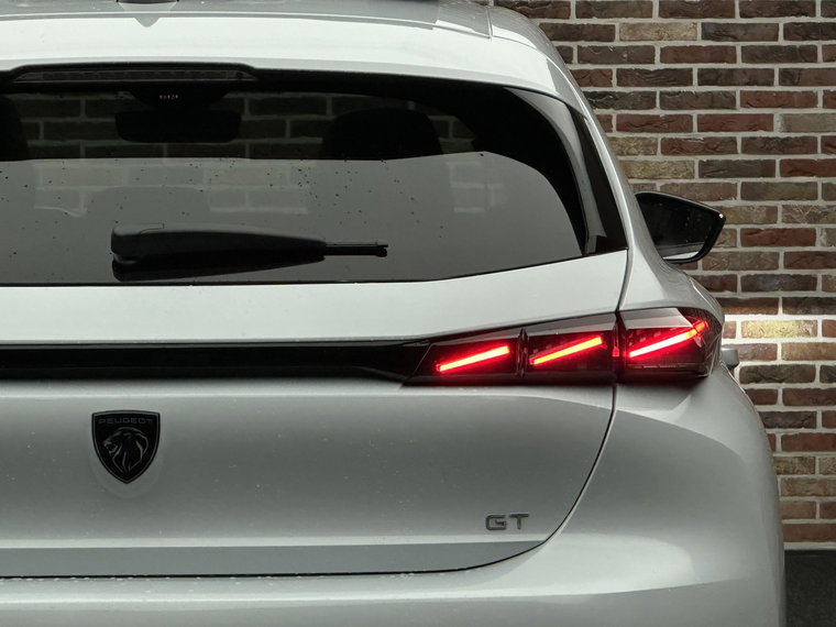 Vehicle Image 27