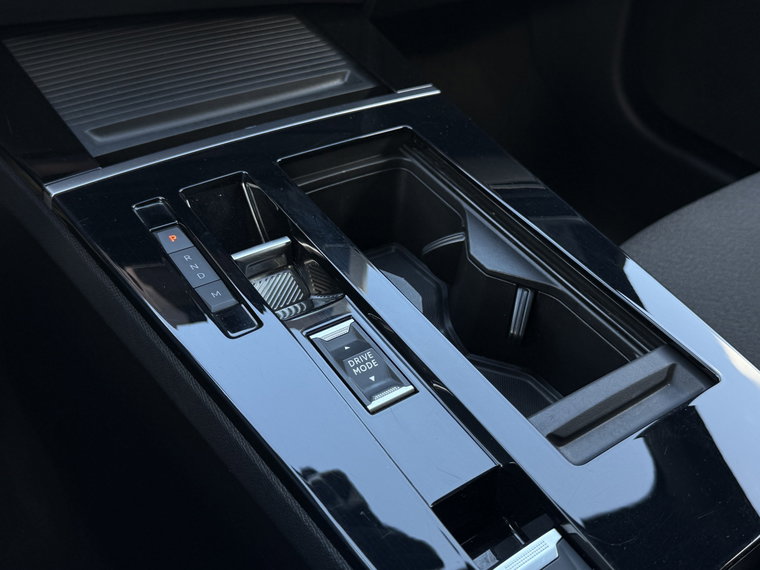 Vehicle Image 39