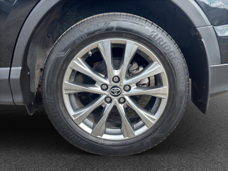 Vehicle Image 17