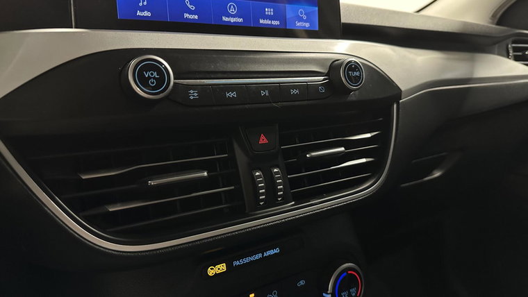 Vehicle Image 39