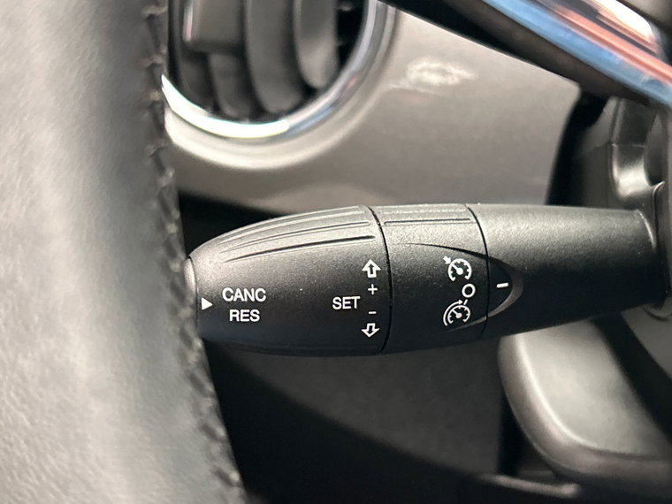 Vehicle Image 29