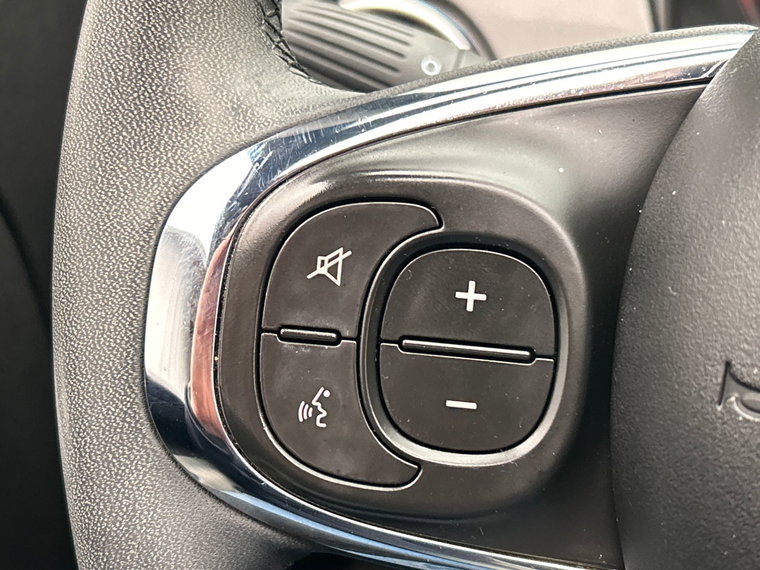Vehicle Image 39
