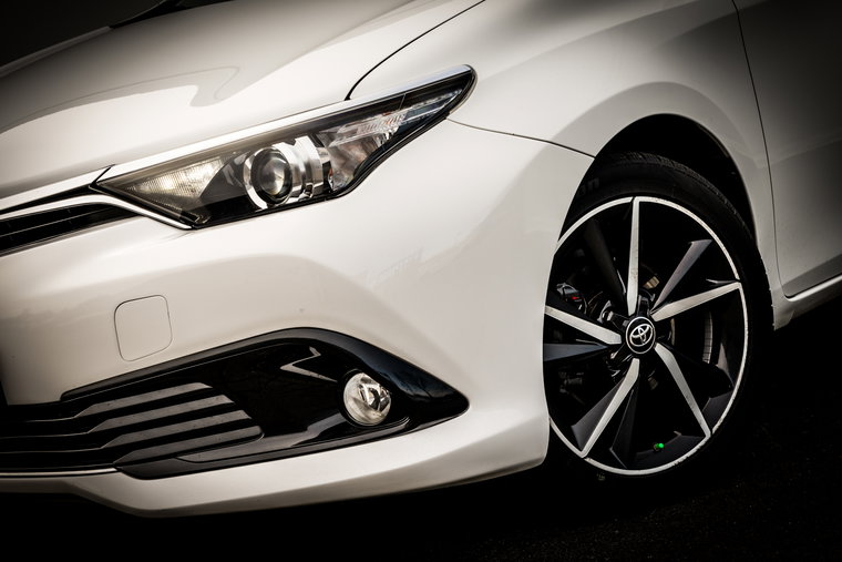 Vehicle Image 8