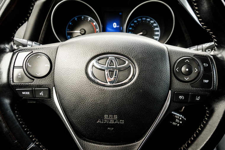 Vehicle Image 11