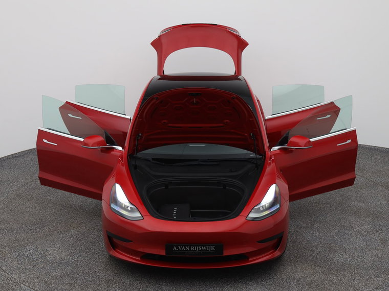 Vehicle Image 28