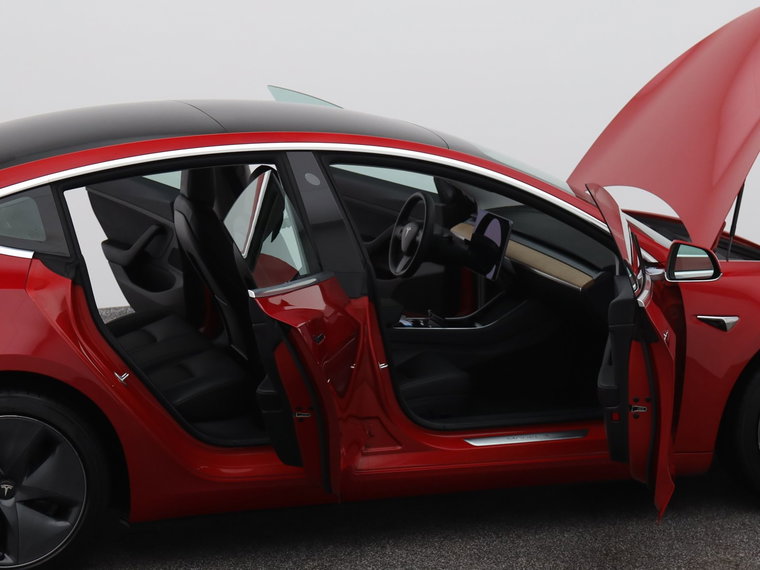 Vehicle Image 35