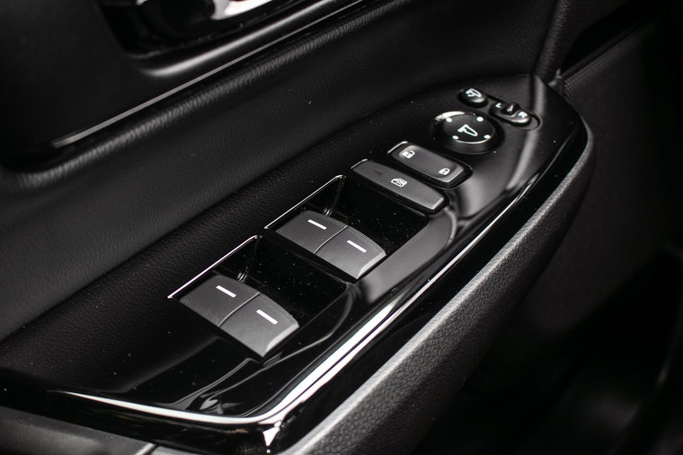 Vehicle Image 42