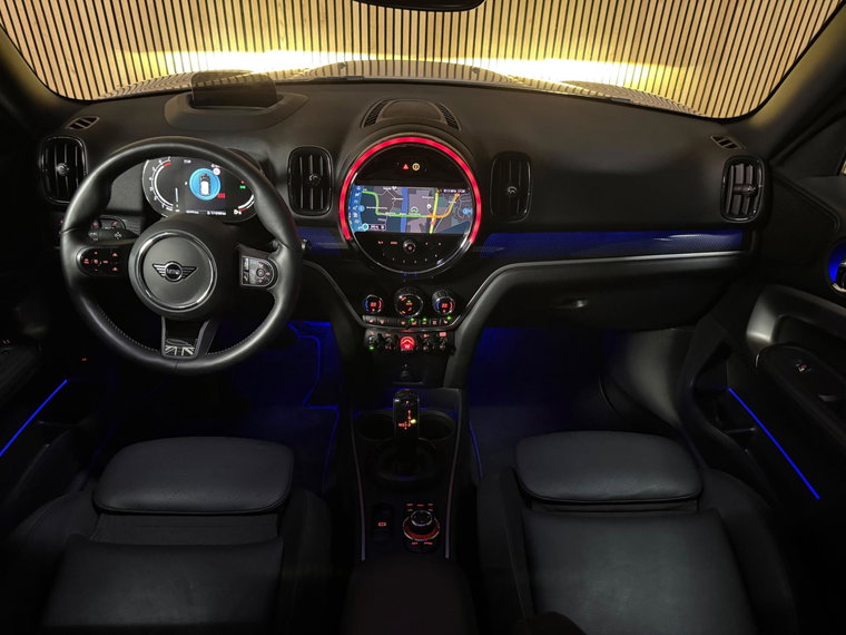 Vehicle Image 36